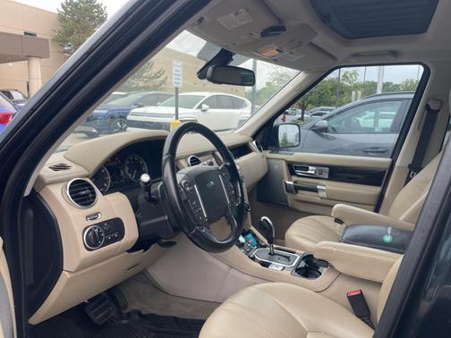 2012 Land Rover LR4 Base