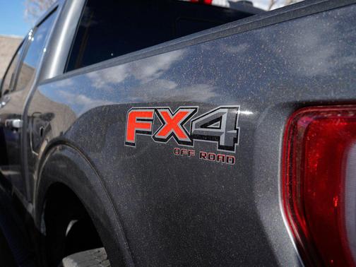 CARBONIZED GRAY METALLIC 2023 Ford F-150 XLT