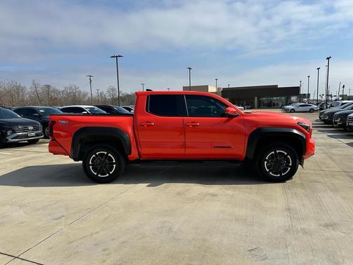 2024 Toyota Tacoma TRD Sport