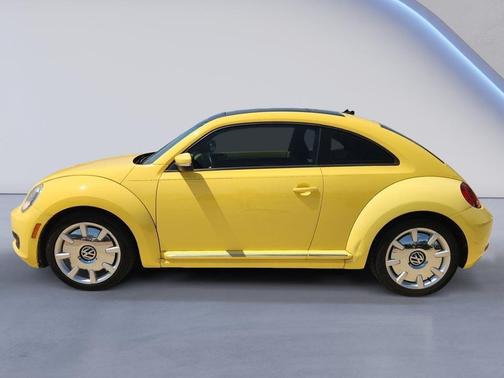 Yellow Rush 2015 Volkswagen Beetle Auto 1.8T w/Sun/Sound/Nav