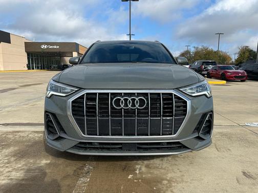 2023 Audi Q3 45 S line Premium Plus
