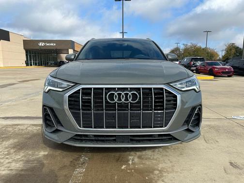 2023 Audi Q3 45 S line Premium Plus