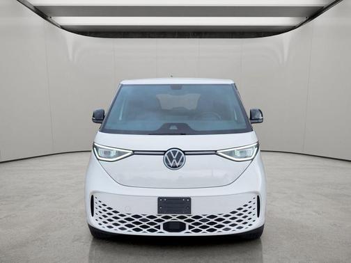 Candy White 2025 Volkswagen ID. Buzz Pro S