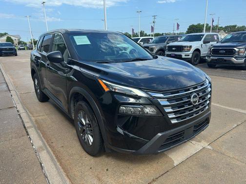 Super Black 2024 Nissan Rogue S