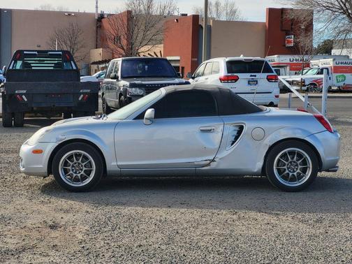 2005 Toyota MR2 Base