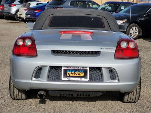 2005 Toyota MR2 Base