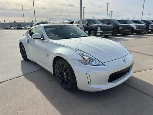 2016 Nissan 370Z Touring