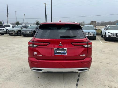 2023 Mitsubishi Outlander PHEV SEL