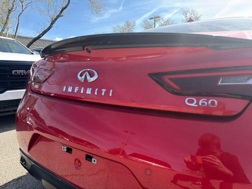 2021 INFINITI Q60 3.0T LUXE