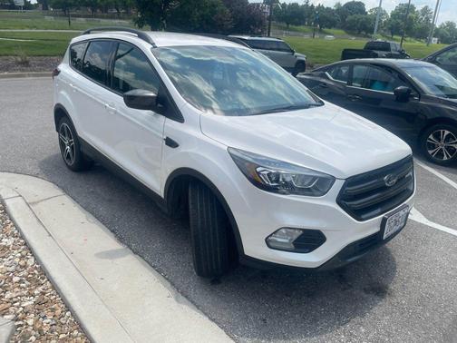 WHITE PLATINUM MET TRI-COAT 2019 Ford Escape SEL