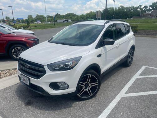 WHITE PLATINUM MET TRI-COAT 2019 Ford Escape SEL