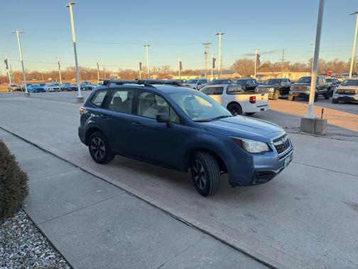 2017 Subaru Forester 2.5i