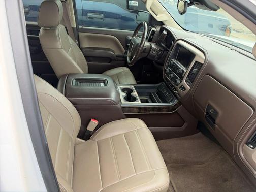 White Frost Tricoat 2016 GMC Sierra 1500 Denali