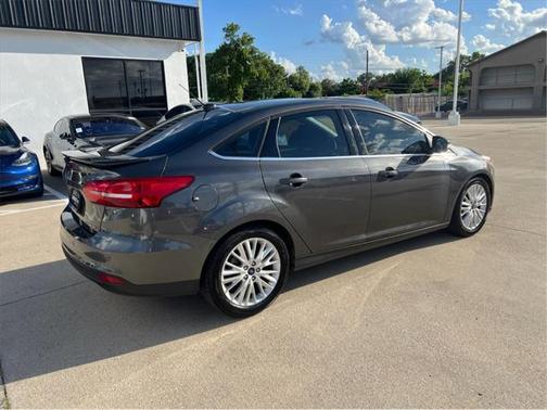 2017 Ford Focus Titanium