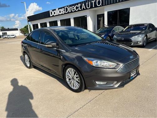 2017 Ford Focus Titanium