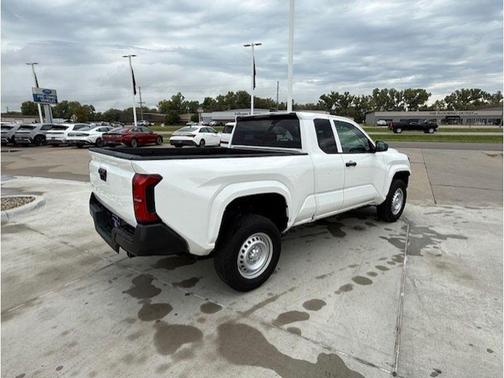 2024 Toyota Tacoma SR