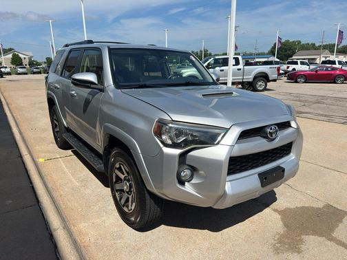 Classic Silver Metallic 2019 Toyota 4Runner TRD Off Road Premium