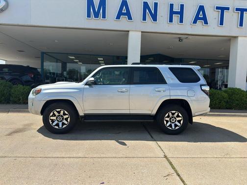 Classic Silver Metallic 2019 Toyota 4Runner TRD Off Road Premium