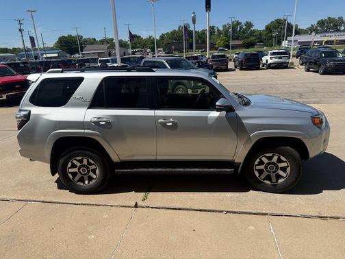 Classic Silver Metallic 2019 Toyota 4Runner TRD Off Road Premium