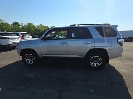 Classic Silver Metallic 2019 Toyota 4Runner TRD Off Road Premium