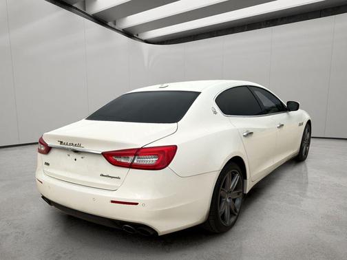 2018 Maserati Quattroporte S Q4