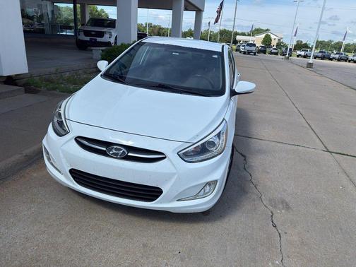Century White 2015 Hyundai Accent Sport
