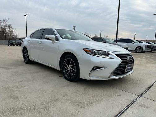 2018 Lexus ES 350 Base