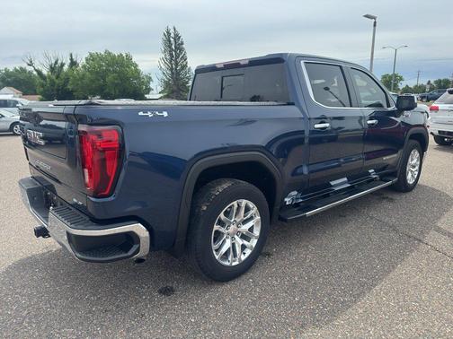 Pacific Blue Metallic 2021 GMC Sierra 1500 SLT
