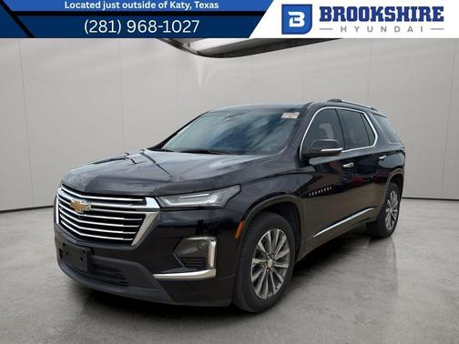 Mosaic Black Metallic 2023 Chevrolet Traverse Premier