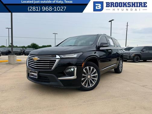 Mosaic Black Metallic 2023 Chevrolet Traverse Premier