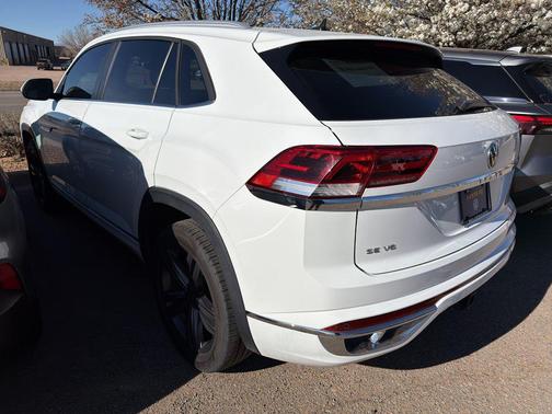 2021 Volkswagen Atlas Cross Sport 3.6L V6 SE w/Technology R-Line