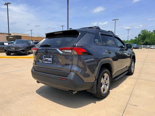 Magnetic Gray Metallic 2025 Toyota RAV4 XLE