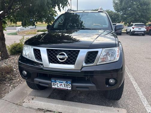 Magnetic Black 2018 Nissan Frontier PRO-4X