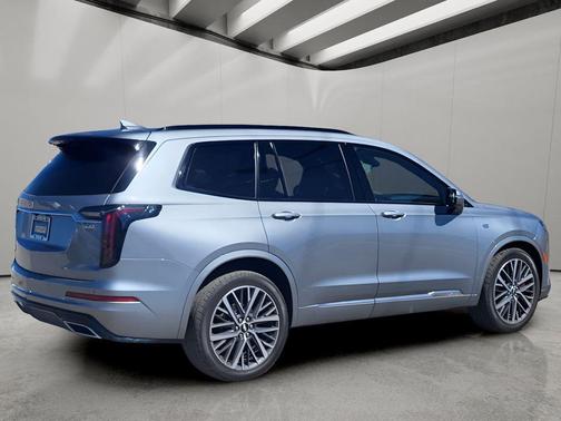 2024 Cadillac XT6 Sport AWD