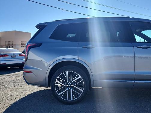 2024 Cadillac XT6 Sport AWD