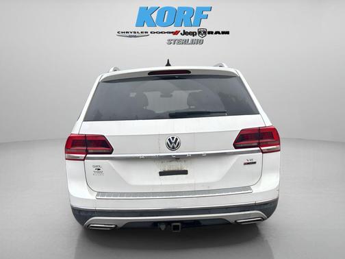 2018 Volkswagen Atlas 3.6L SEL Premium