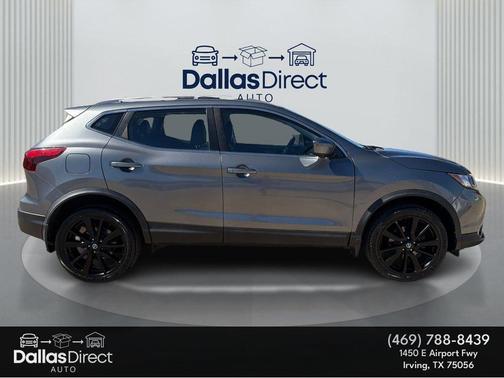 Gun Metallic 2017 Nissan Rogue Sport SL