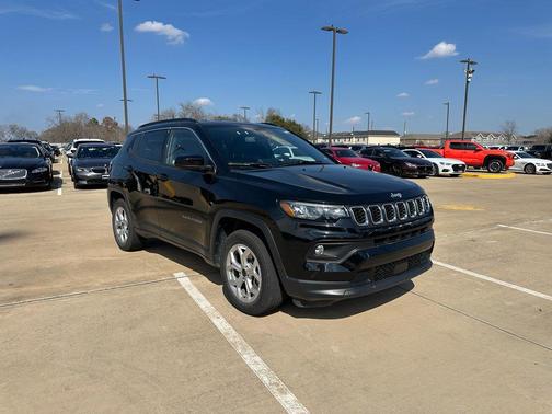 2025 Jeep Compass Latitude