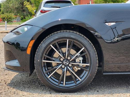 2025 Mazda MX-5 Miata Grand Touring