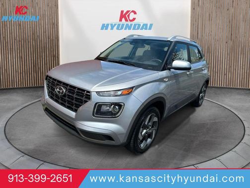 2025 Hyundai VENUE SEL