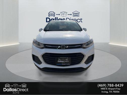 Summit White 2022 Chevrolet Trax LT