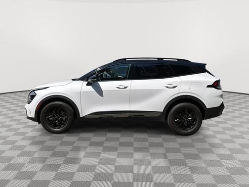 Glacial White Pearl 2024 Kia Sportage X-Pro Prestige
