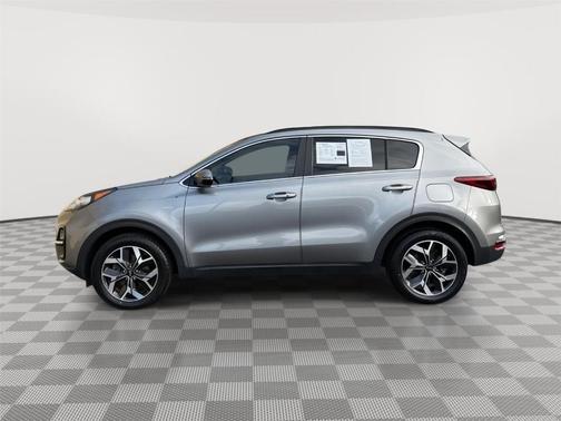 2022 Kia Sportage EX