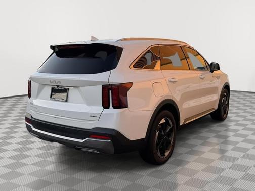 2025 Kia Sorento Plug-In Hybrid EX