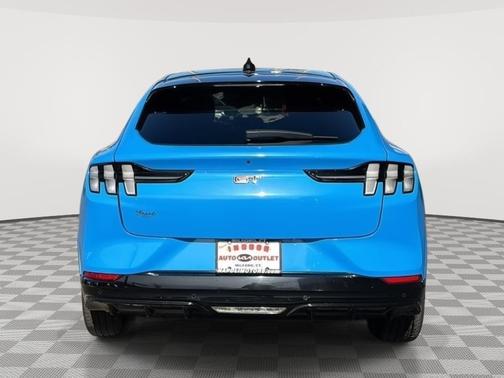 2021 Ford Mustang Mach-E GT