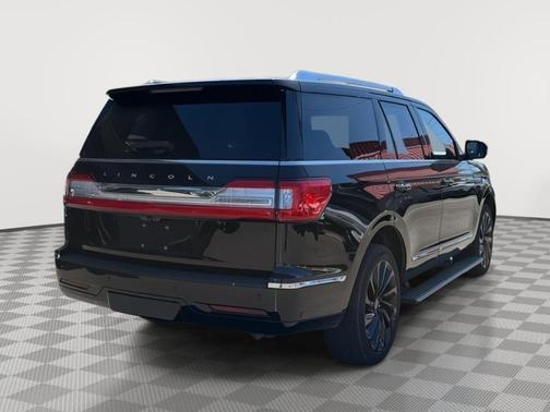 Black 2021 Lincoln Navigator Reserve
