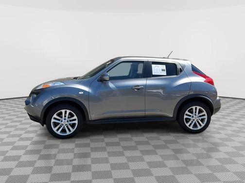 Gun Metallic 2013 Nissan Juke SL