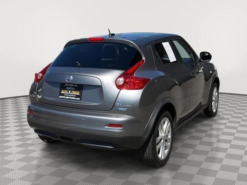 Gun Metallic 2013 Nissan Juke SL
