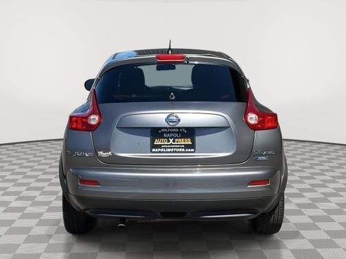 Gun Metallic 2013 Nissan Juke SL