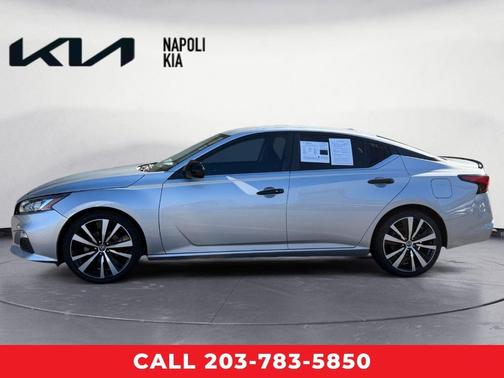 2021 Nissan Altima 2.5 SR